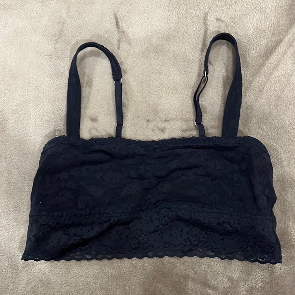 ✨3/$10✨ Gilly Hicks unlined bralette